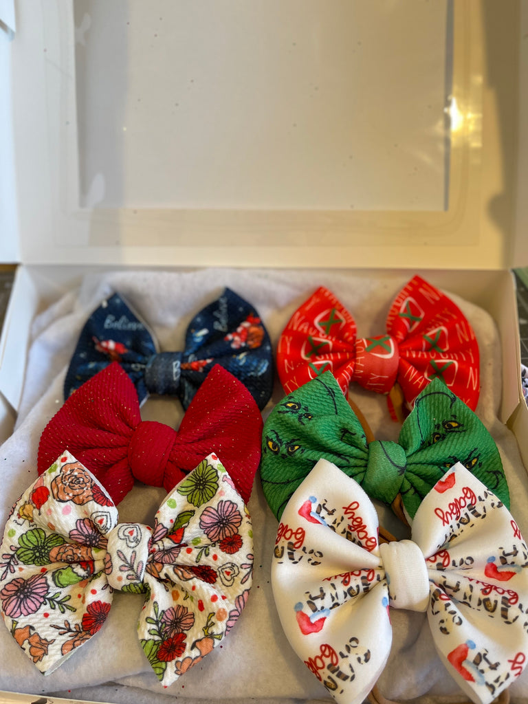 AnB surprise Bow Box